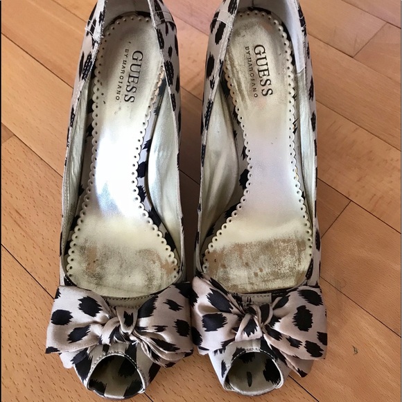 Guess by Marciano wedges shoes 9 1/2 - Picture 2 of 6